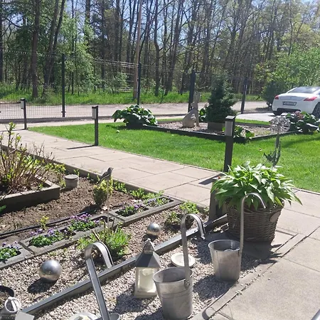 Kocka Na Poschodi * Sastin-Straze