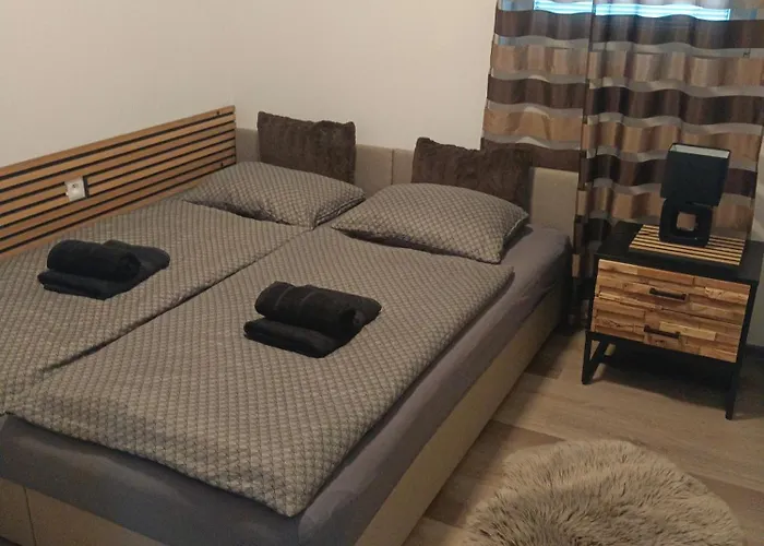 Kocka Na Poschodí Apartmán Sastin-Straze